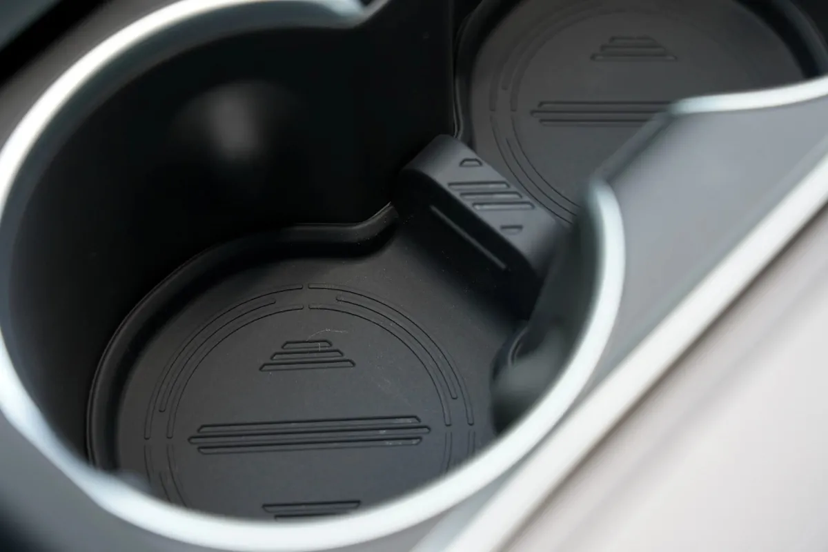 Cup holder for the Tesla Model 3 Highland